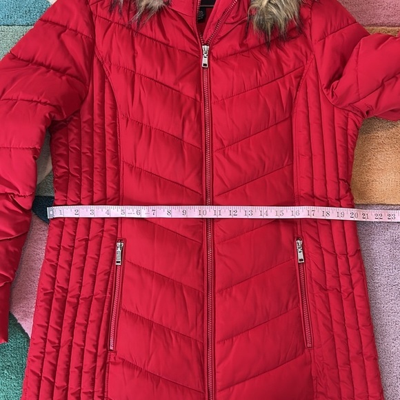 Tommy Hilfiger Chevron Removable Faux-Fur Trim Hooded Puffer Coat NWOT - Picture 9 of 17